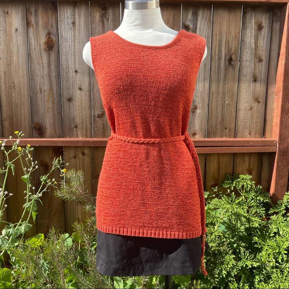 Sarah spencer top